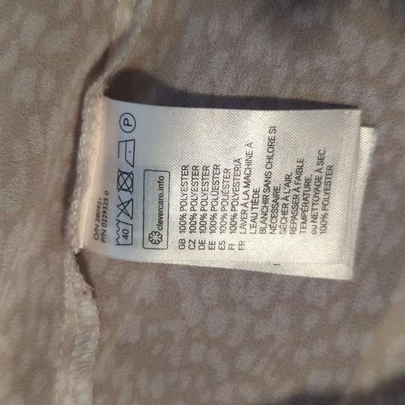 H&M sz 14 Semi Sheer Long Sleeve Button Down Neutral Blouse - Picture 7 of 8